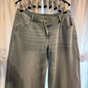 HALARA Women's Flare Jeans in Light Blue